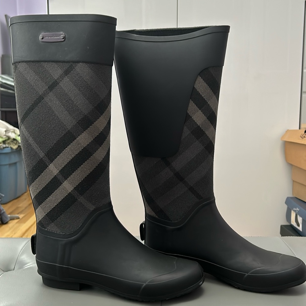 Burberry Clemence Rain Boots